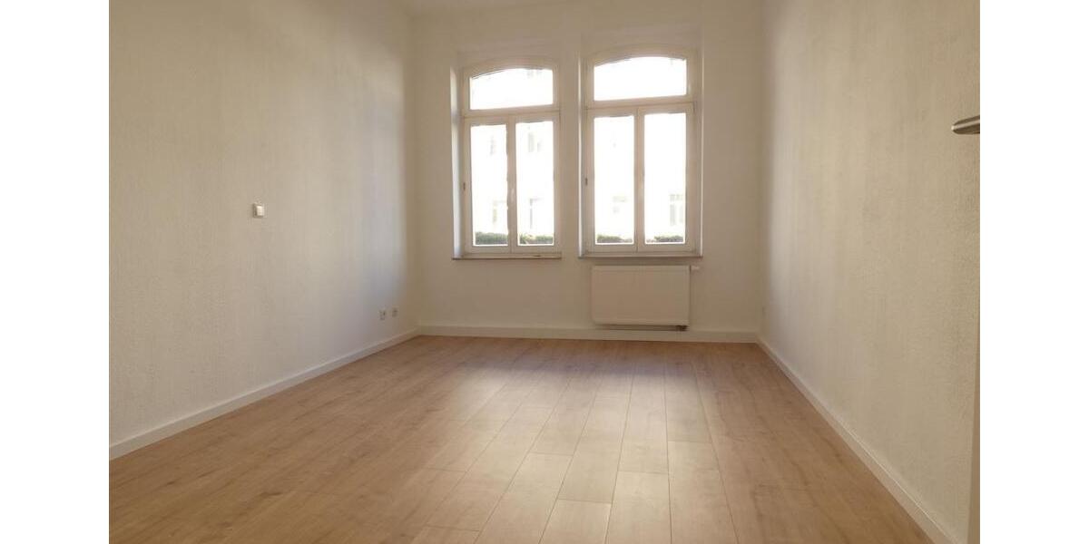 Familien aufgepasst!!! - 3-Raum Whg. in Gohlis, Bad mit Fenster, Wanne, helle Wohnküche! 3 zimmer