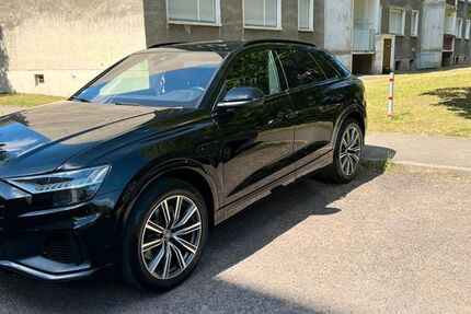 Audi Q8 143.000 km 43.000 &euro; Borna 04552