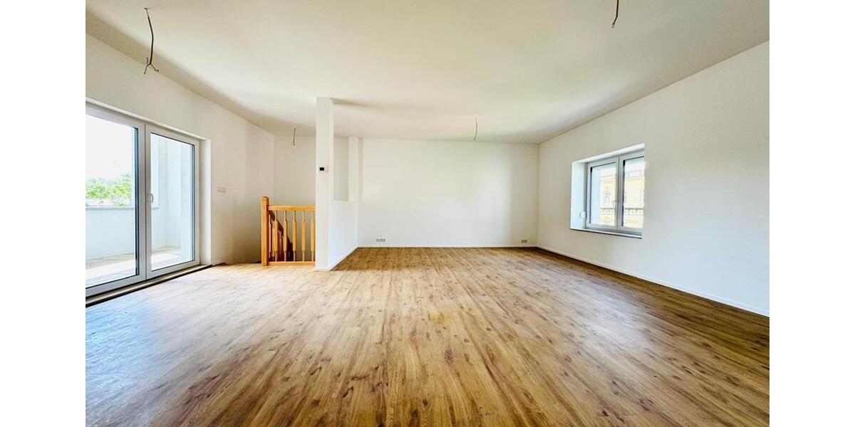 Dachgeschoßwohnung Markranstädt - 4 Zimmer, 125 m&sup2;, 1.575&euro; | Angebot:26491678