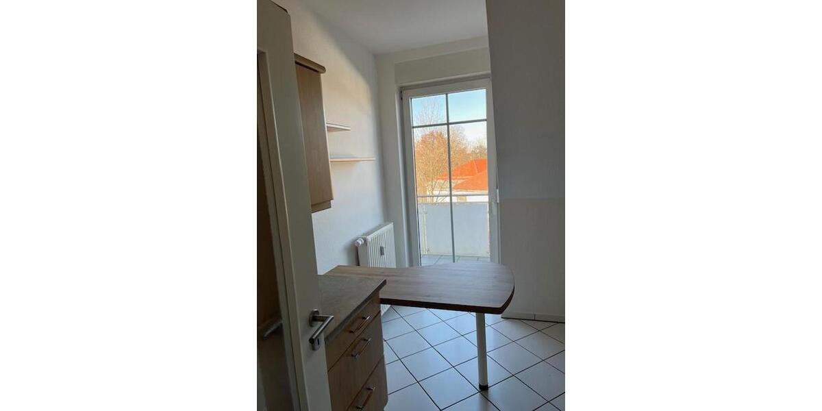 Dachgeschoßwohnung Leipzig Ost - 2 Zimmer, 76 m&sup2;, 685&euro; | Angebot:25432945