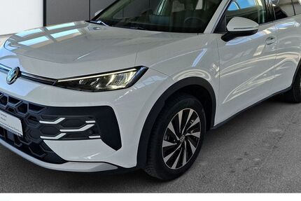 VW T-Roc 2.132 km 34.690 &euro; Wurzen 04808