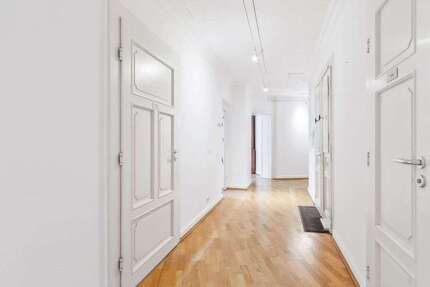 Wohnung zum Kaufen in Leipzig 510.000 € 202 m² 9 zimmer