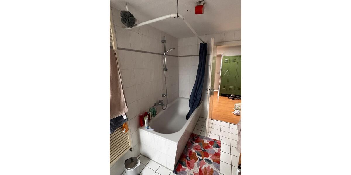 Dachgeschoßwohnung Leipzig Süd - 2 Zimmer, 74 m&sup2;, 760&euro; | Angebot:25613106