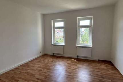 Wohnung Leipzig Burghausen-Rückmarsdorf - 4 Zimmer, 102 m&sup2;, 649&euro; | Angebot:27098343