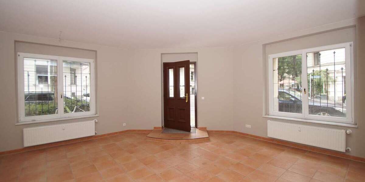 Erweiterung möglich! Büro- Praxiseinheit mit 77m² im Waldstraßenviertel! 3 zimmer