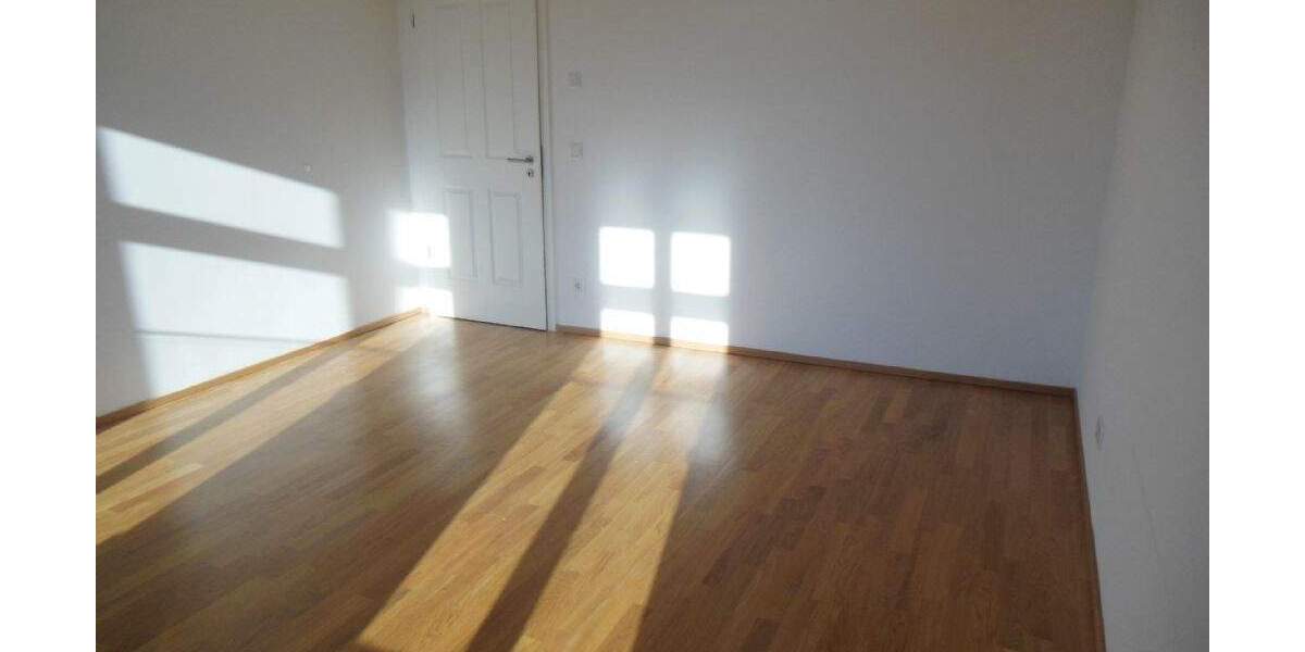 Etagenwohnung Leipzig Neustadt-Neuschönefeld - 2 Zimmer, 74 m&sup2;, 240.000&euro; | Angebot:25689037