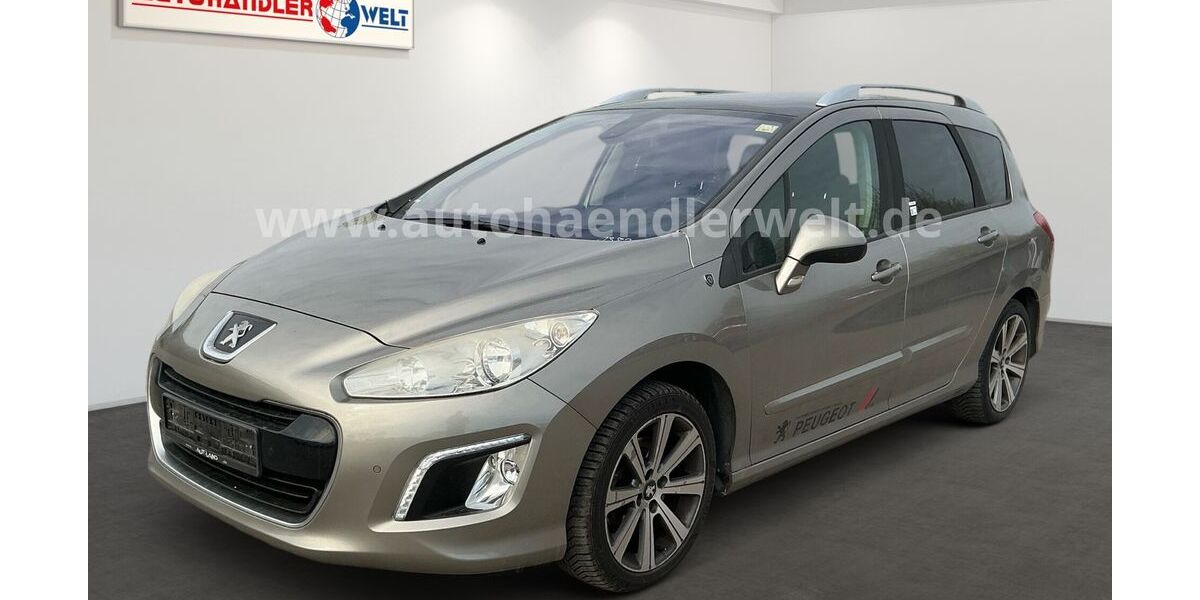 Peugeot 308 216.736 km 1.999 &euro; Brehna 06796