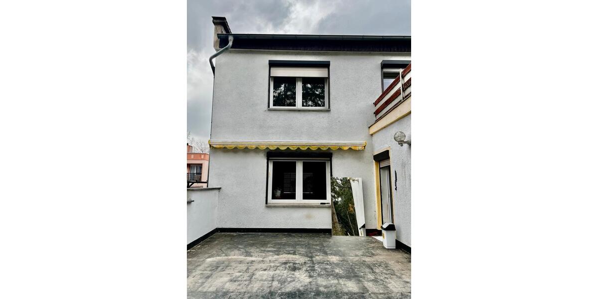 Doppelhaushälfte Landsberg - 4 Zimmer, 108 m&sup2;, 230.000&euro; | Angebot:26121855