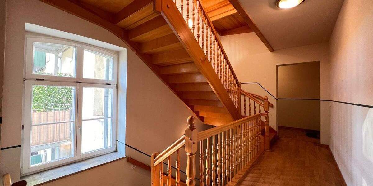 Etagenwohnung Leipzig Zentrum-West - 2 Zimmer, 76 m&sup2;, 280.000&euro; | Angebot:25736465