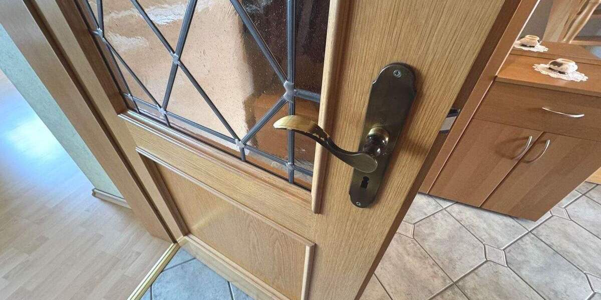 Einfamilienhaus Leipzig Burghausen-Rückmarsdorf - 7 Zimmer, 296 m&sup2;, 695.000&euro; | Angebot:25733732