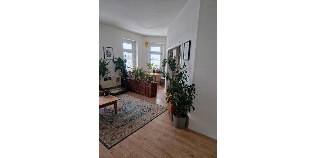 Etagenwohnung Leipzig Südwest - 2 Zimmer, 70 m&sup2;, 530&euro; | Angebot:25479181