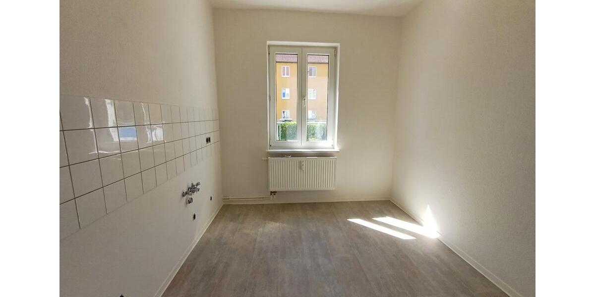 Etagenwohnung Merseburg - 3 Zimmer, 51 m&sup2;, 330&euro; | Angebot:26382349