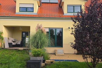 Haus Großpösna - 4 Zimmer, 135 m&sup2;, 1.800&euro; | Angebot:27656636