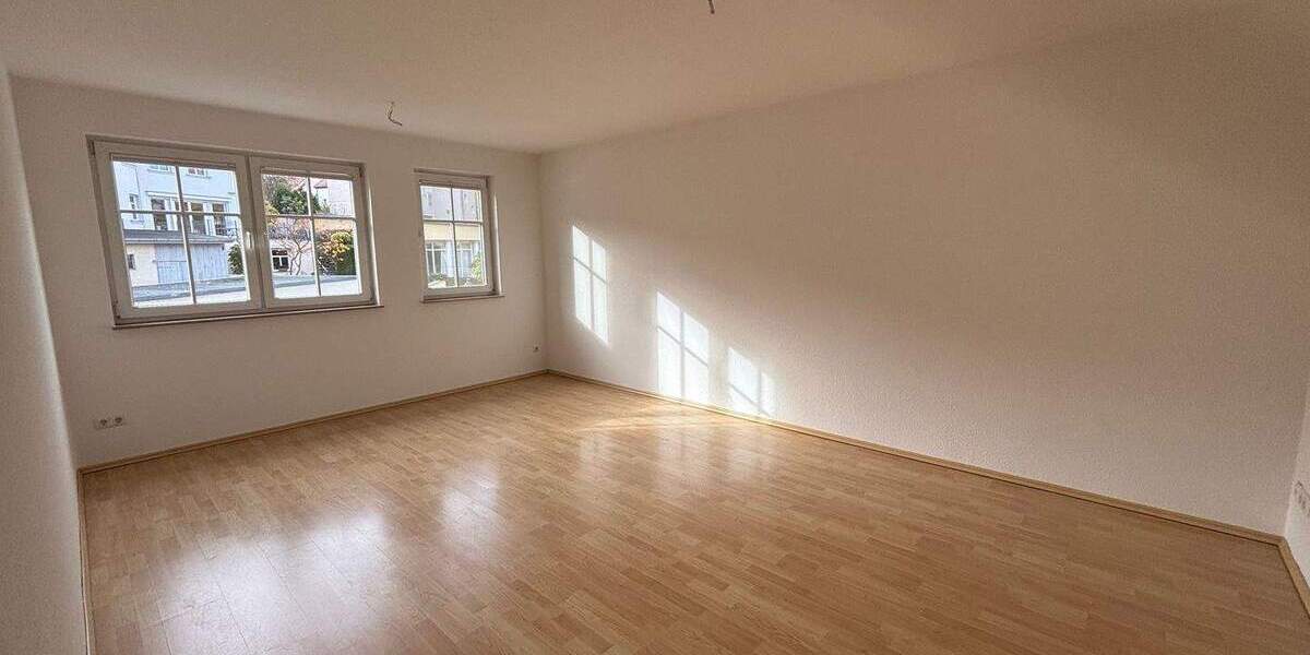 Etagenwohnung Wurzen - 3 Zimmer, 98 m&sup2;, 137.500&euro; | Angebot:25768273