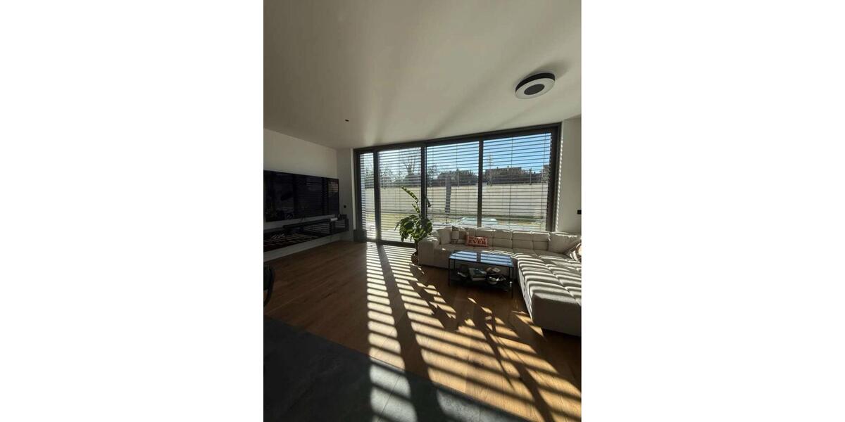 Doppelhaushälfte Zwenkau - 4 Zimmer, 161 m&sup2;, 2.600&euro; | Angebot:25657167