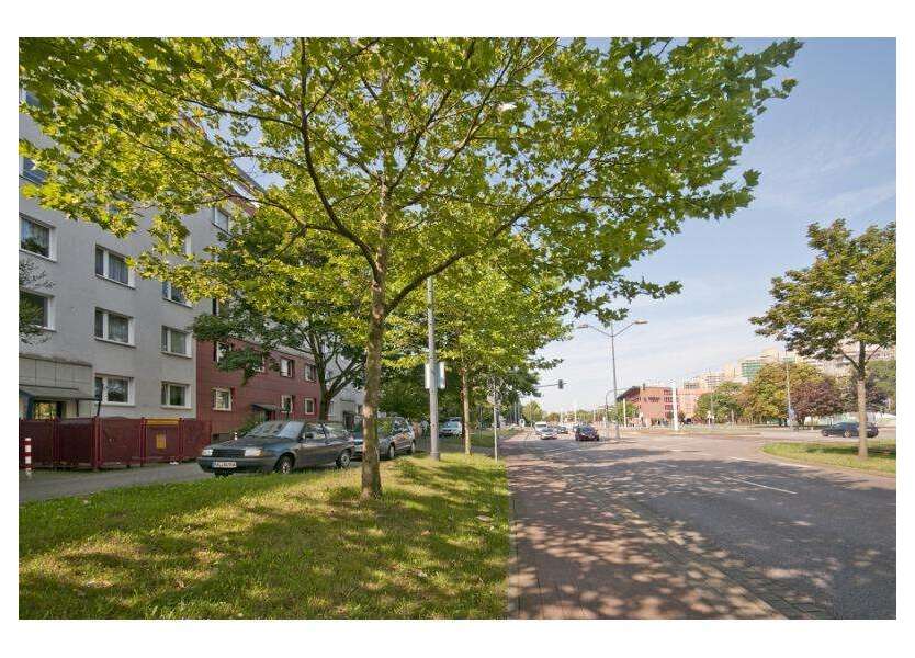 Wohnung zum Mieten in Halle (Saale) 268 € 44.34 m²