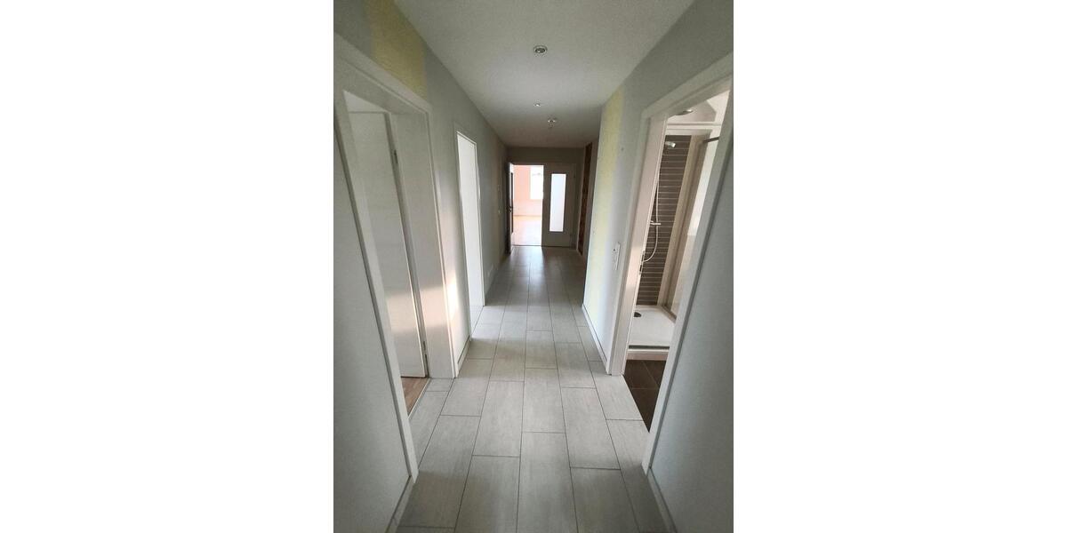 Dachgeschoßwohnung Leipzig Südost - 4 Zimmer, 100 m&sup2;, 350.000&euro; | Angebot:26574314