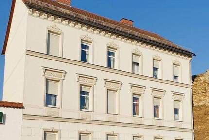 Haus Delitzsch - 1 Zimmer, 305 m&sup2;, 450.000&euro; | Angebot:25798460