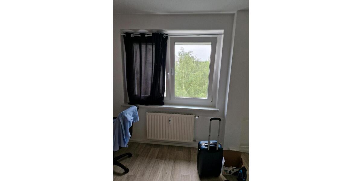 Etagenwohnung Leipzig Lausen-Grünau - 1 Zimmer, 33 m&sup2;, 490&euro; | Angebot:26440166