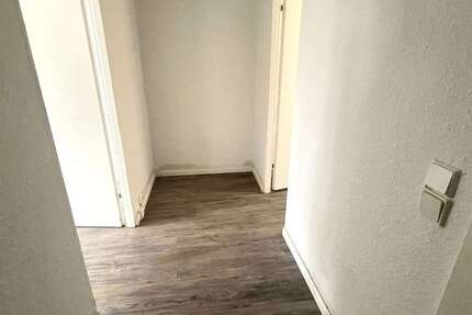 Wohnung zum Mieten in Grimma 261,80 € 47.6 m² 2 zimmer