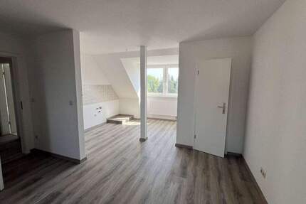 Wohnung BORNA-Neukirchen Neukirchen - 2 Zimmer, 54 m&sup2;, 430&euro; | Angebot:25335682