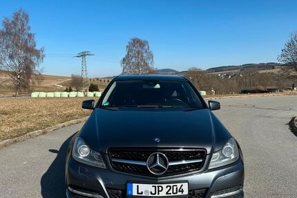 Mercedes-Benz C 250 234.301 km 8.699 &euro; Leipzig 04279