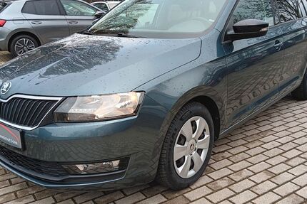 Skoda Rapid 85.244 km 10.990 &euro; Leipzig 04179