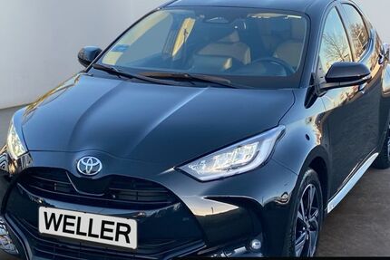 Toyota Yaris 3.326 km 22.990 &euro; Leipzig 04178