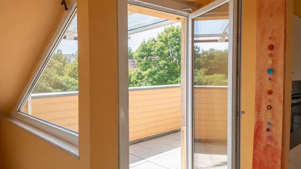 Dachgeschoßwohnung Leipzig Süd - 3 Zimmer, 63 m&sup2;, 220.000&euro; | Angebot:26926200