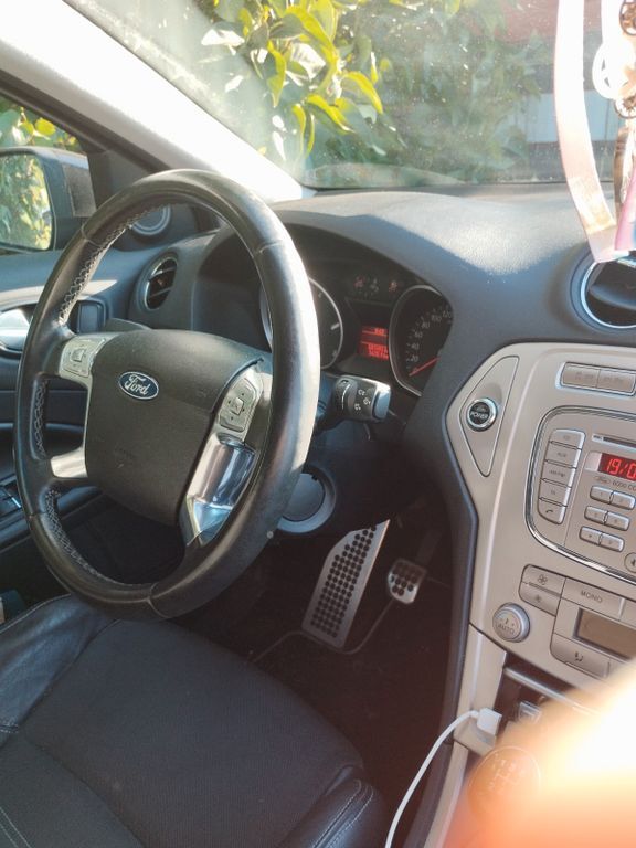 Mondeo