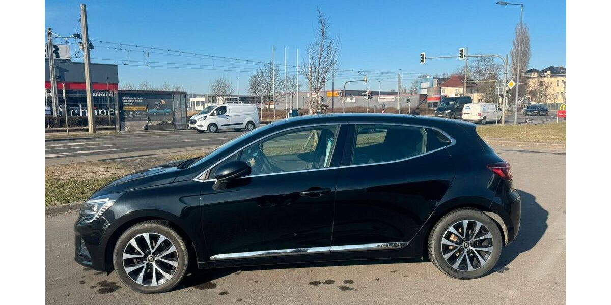 Renault Clio 100.412 km 11.600 &euro; Leipzig 04349