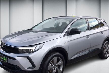 Opel Grandland (X) 23.150 km 20.490 € Leipzig 04179