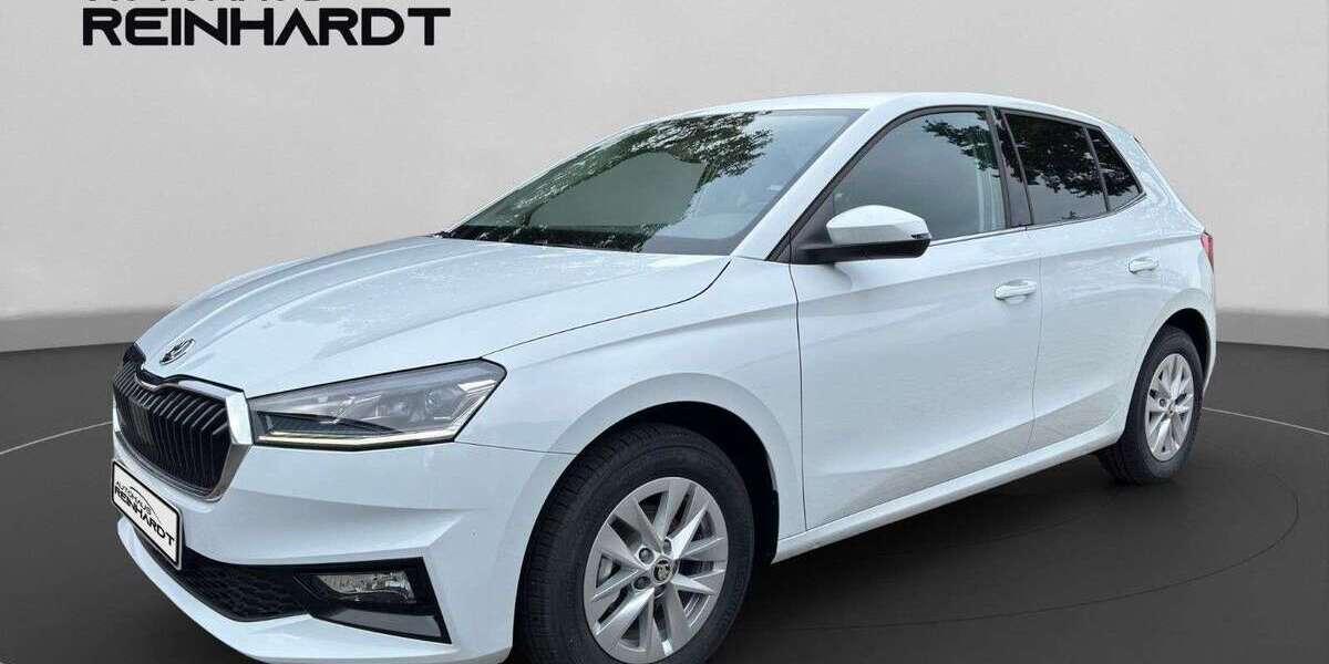 Skoda Fabia 3.000 km 18.800 &euro; Leuna OT Wölkau 06237