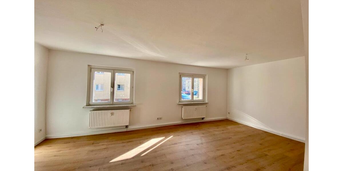 Hochparterre Zwenkau - 3 Zimmer, 65 m&sup2;, 560&euro; | Angebot:25613130