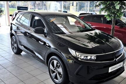 Opel Grandland (X) 16.200 km 25.850 &euro; Eilenburg 04838