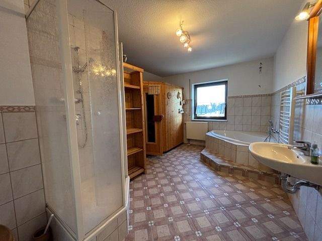 Einfamilienhaus Taucha - 5 Zimmer, 180 m&sup2;, 685.000&euro; | Angebot:25743494