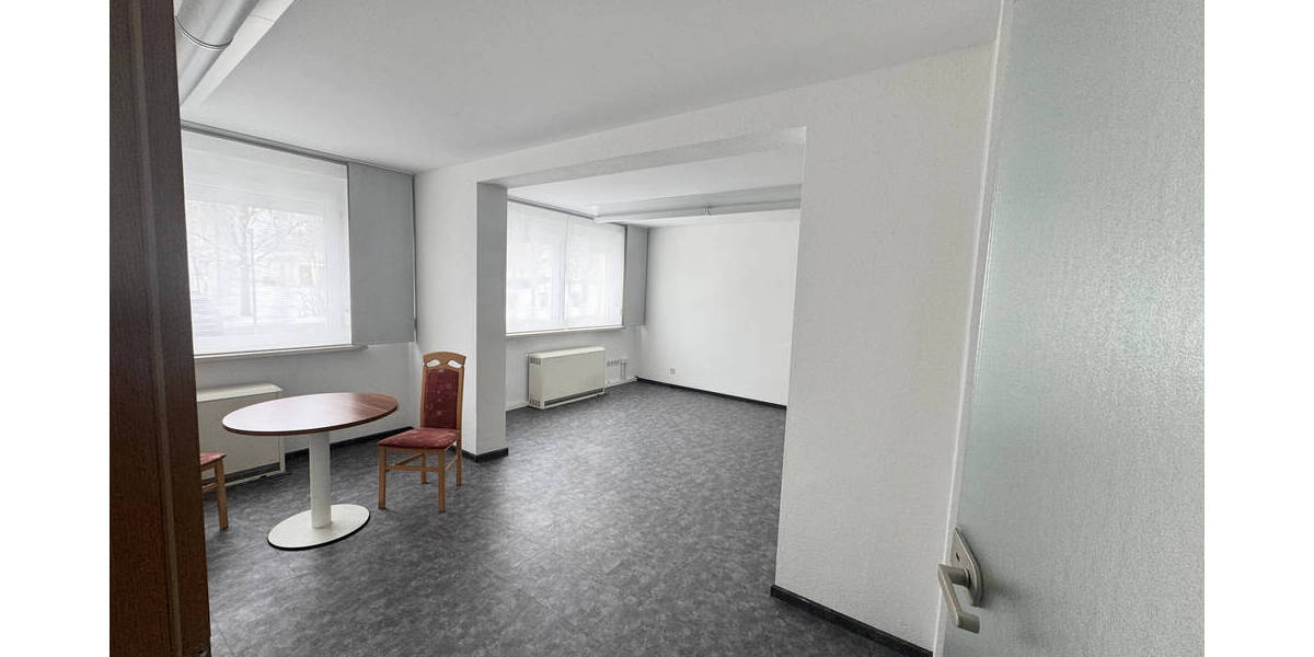 Gewerbeobjekt Grimma OT Dürrweitzschen Dürrweitzschen - 4 Zimmer, 80 m&sup2;, 400&euro; | Angebot:25682640