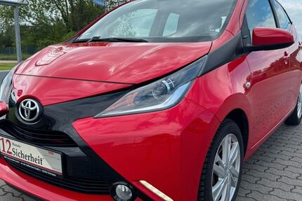 Toyota Aygo (X) 125.320 km 6.999 &euro; Schkopau 06258