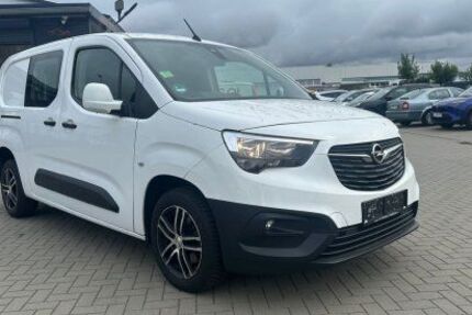 Opel Combo 96.000 km 11.990 € Leipzig 04179