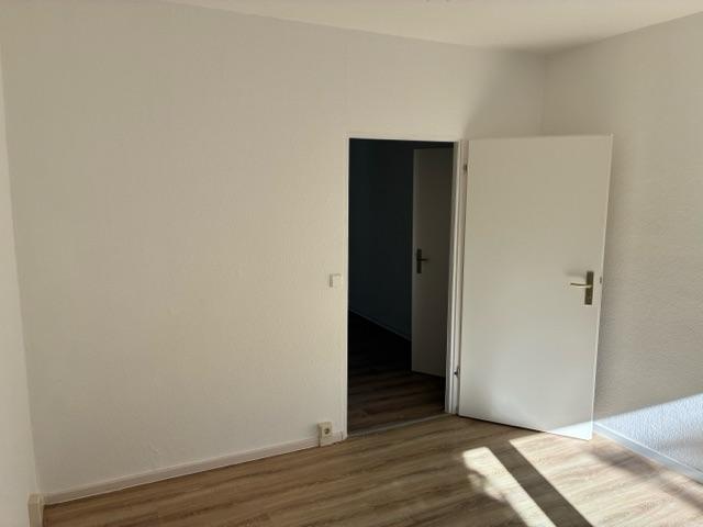 Erdgeschoßwohnung Borna - 3 Zimmer, 59 m&sup2;, 354&euro; | Angebot:26512227