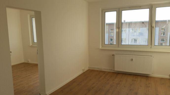 Dachgeschoßwohnung Zwenkau - 2 Zimmer, 47 m&sup2;, 380&euro; | Angebot:24784510