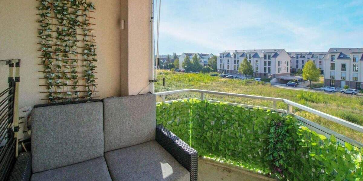 Ort der Gemütlichkeit: bezugsfreie, barrierearme 3-Zi.-Whg. + 2 TG-Stellplätze in Leipzig-Lindenthal 3 zimmer