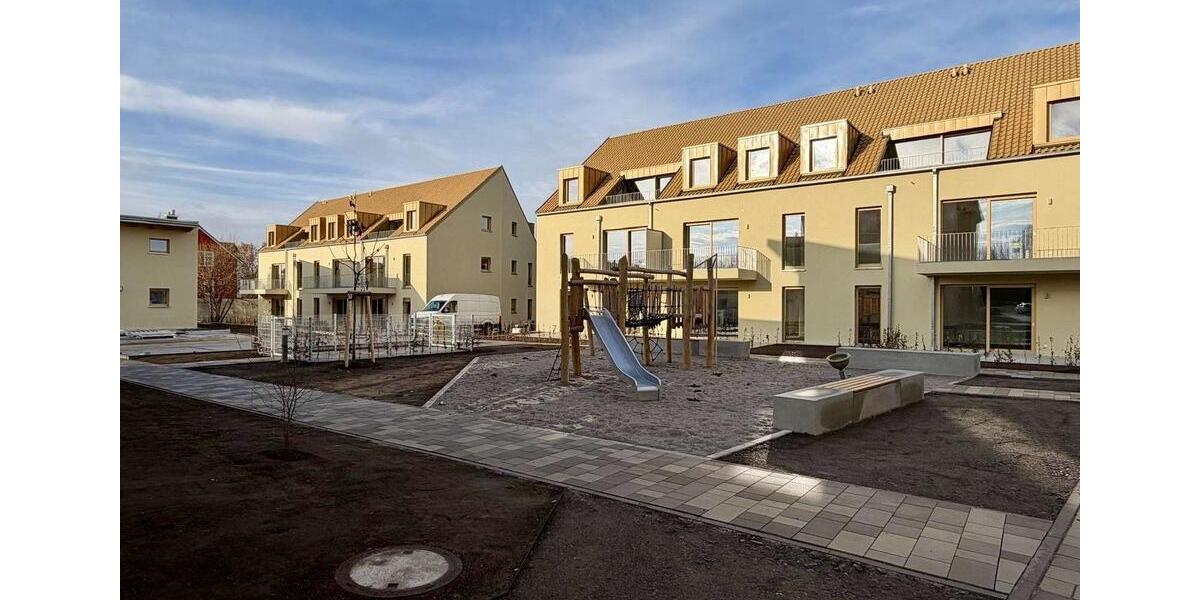 Dachgeschoßwohnung Markkleeberg - 2 Zimmer, 87 m&sup2;, 1.734&euro; | Angebot:24176576