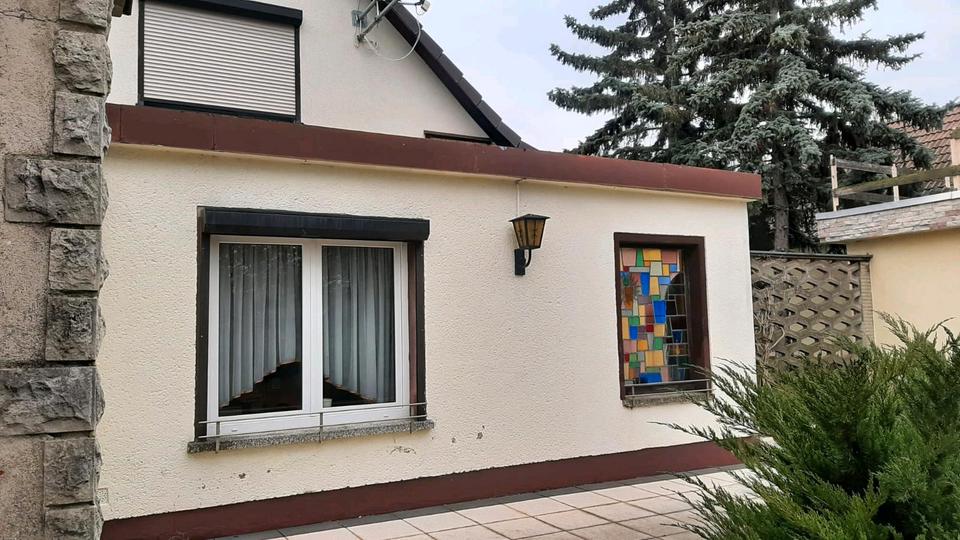 Einfamilienhaus Bad Dürrenberg - 3 Zimmer, 100 m&sup2;, 239.000&euro; | Angebot:25720500