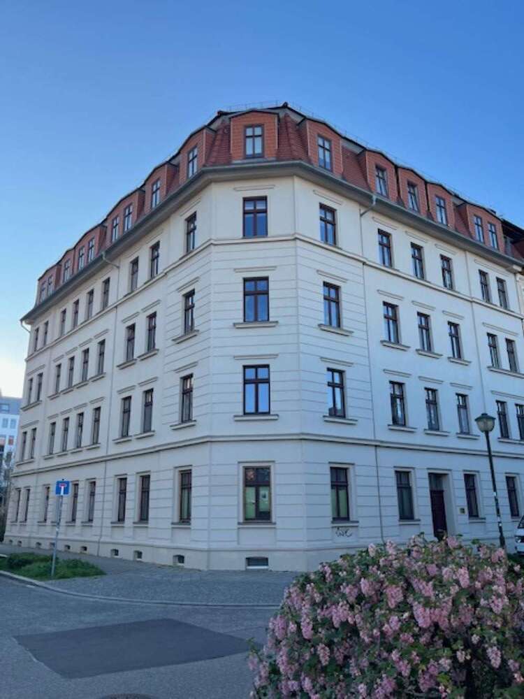 Wohnung zum Mieten in Leipzig 420 € 48.4 m²