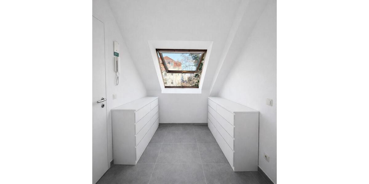 Dachgeschoßwohnung Leipzig Süd - 1 Zimmer, 30 m&sup2;, 695&euro; | Angebot:26084895