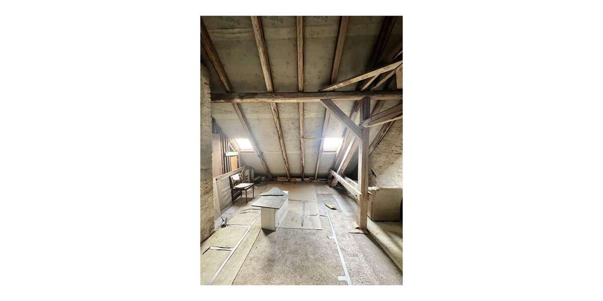 Wohnung zum Kaufen in Leipzig 199.000 € 170 m² 5 zimmer