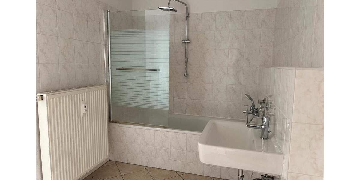 Dachgeschoßwohnung Leipzig Mitte - 3 Zimmer, 115 m&sup2;, 880&euro; | Angebot:26461405