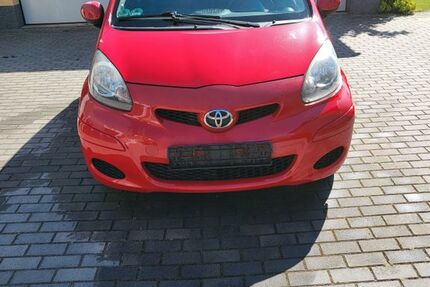 Toyota Aygo (X) 157.280 km 1.800 &euro; Kabelsketal 06184
