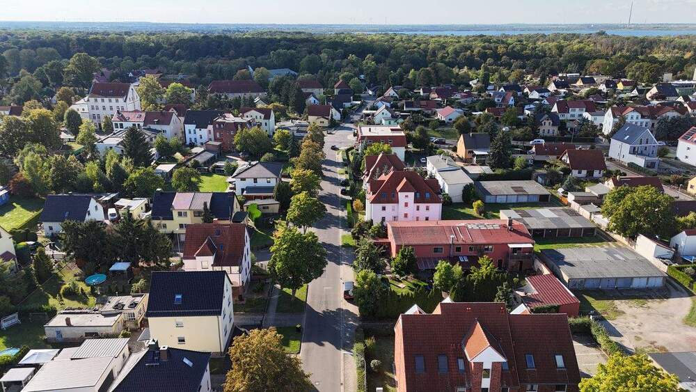 Reihenmittelhaus Zwenkau - 4 Zimmer, 109 m&sup2;, 398.000&euro; | Angebot:25773792